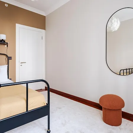 Apartament Central Spacious Flat 3 Min To Coast In Kadikoy